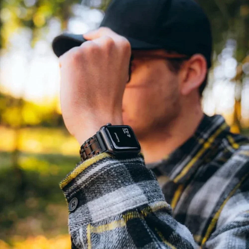 TruWood Classic Apple Watch Band - black sandalwood NWT 38-41mm